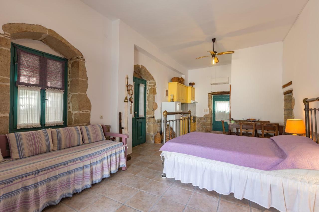 Iliopetra Studio Sivas Bagian luar foto