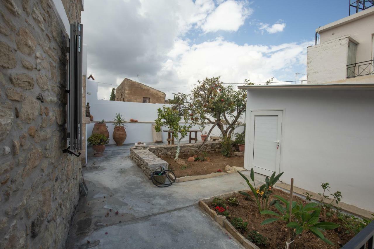 Iliopetra Studio Sivas Bagian luar foto